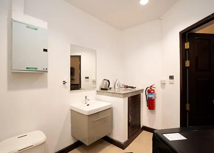 3br 2ba 2sfb 5 Min Mrt Chinatown Vista House アパート *