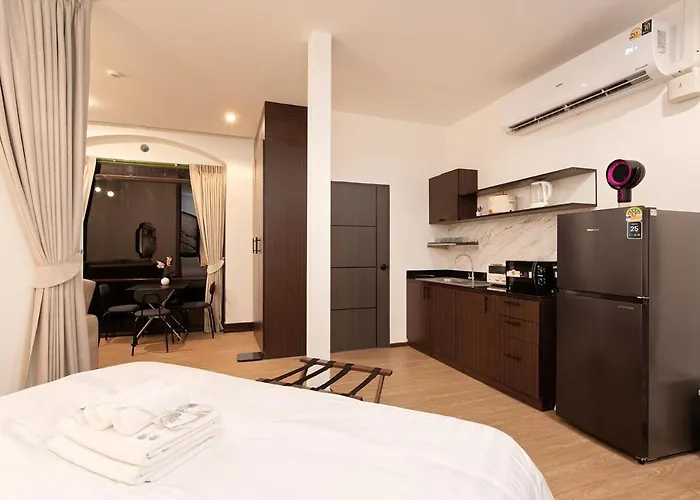 3br 2ba 2sfb 5 Min Mrt Chinatown Vista House *