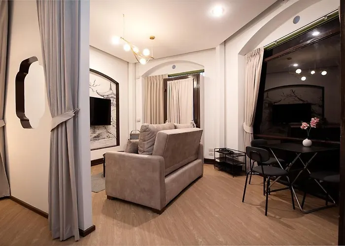 3br 2ba 2sfb 5 Min Mrt Chinatown Vista House アパート *