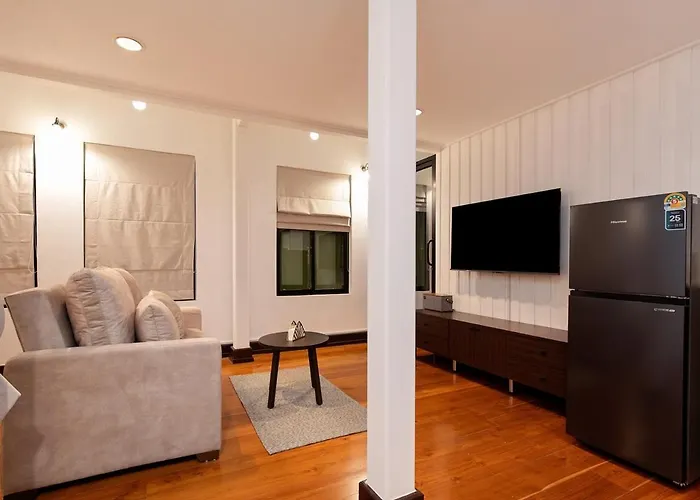 3br 2ba 2sfb 5 Min Mrt Chinatown Vista House アパート *