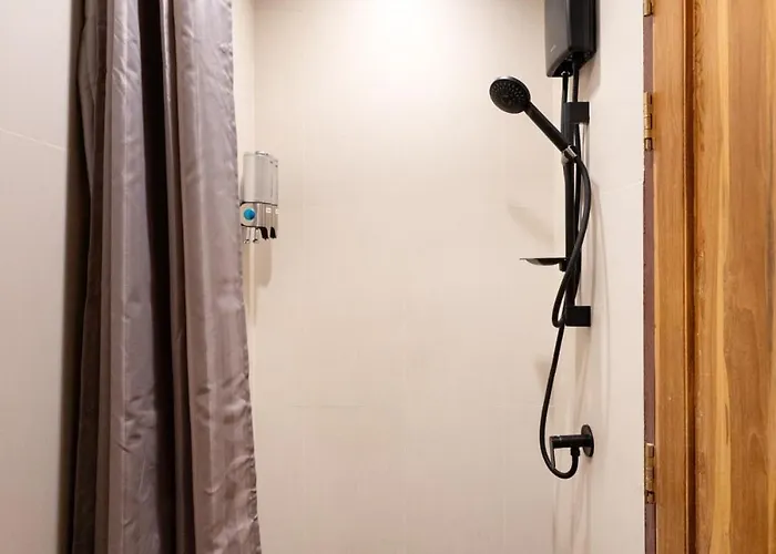 3br 2ba 2sfb 5 Min Mrt Chinatown Vista House アパート *