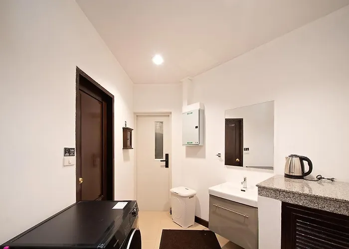 アパート 3br 2ba 2sfb 5 Min Mrt Chinatown Vista House